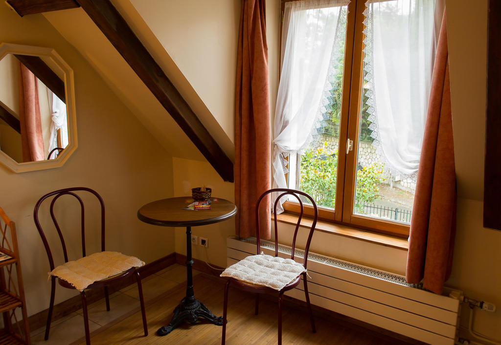 Chambres D'Hotes Sur La Courtine De Coucy Δωμάτιο φωτογραφία