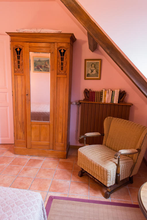 Chambres D'Hotes Sur La Courtine De Coucy Δωμάτιο φωτογραφία